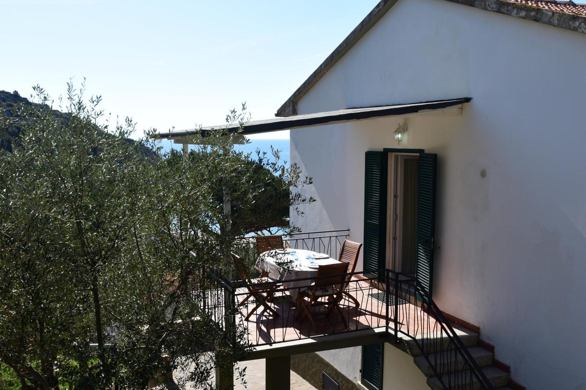 Appartamenti Cavoli - Vista Mare Con Terrazze, Clima E Posti Auto Spiaggia di Cavoli Buitenkant foto